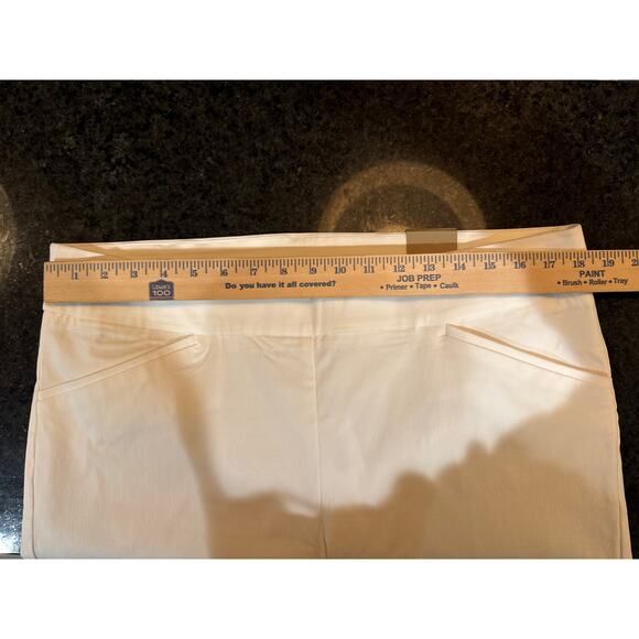 Chico's Perfect Slim Strech in Alabaster Women's Size 3 - Picture 9 of 12